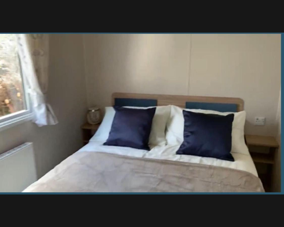 Vila Exotic 3-Bed Caravan At Newquay Holiday Park Exteriér fotografie